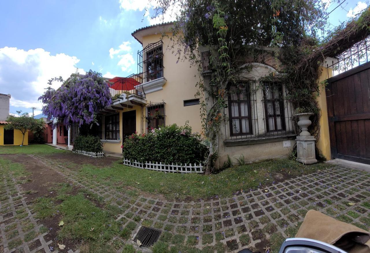 Villas Santa Ana-Ricardo Antigua Exteriér fotografie