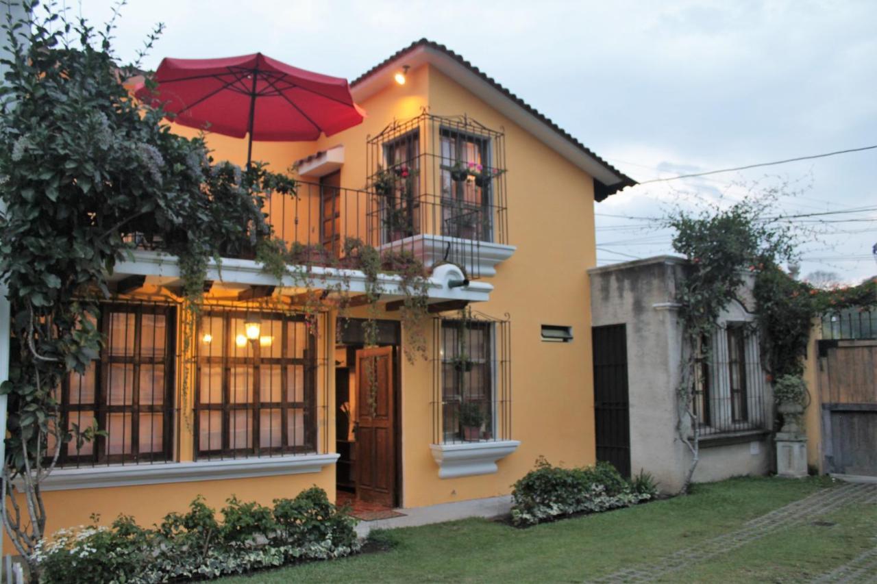 Villas Santa Ana-Ricardo Antigua Exteriér fotografie