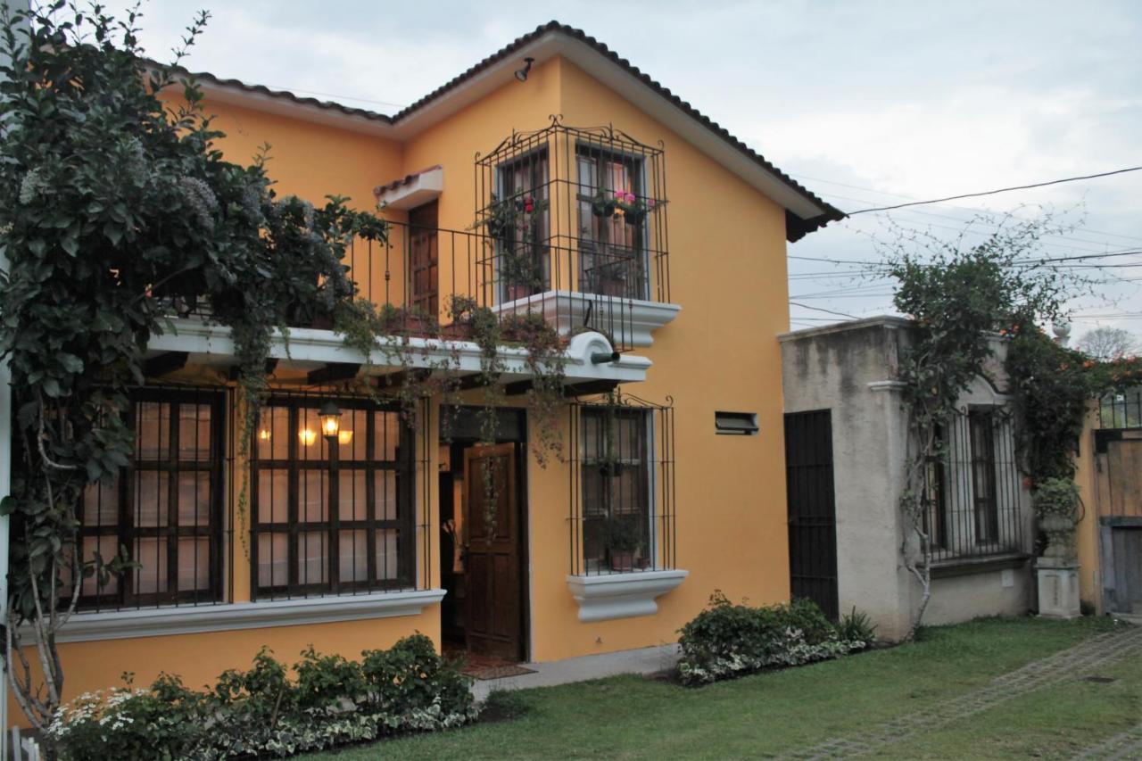 Villas Santa Ana-Ricardo Antigua Exteriér fotografie