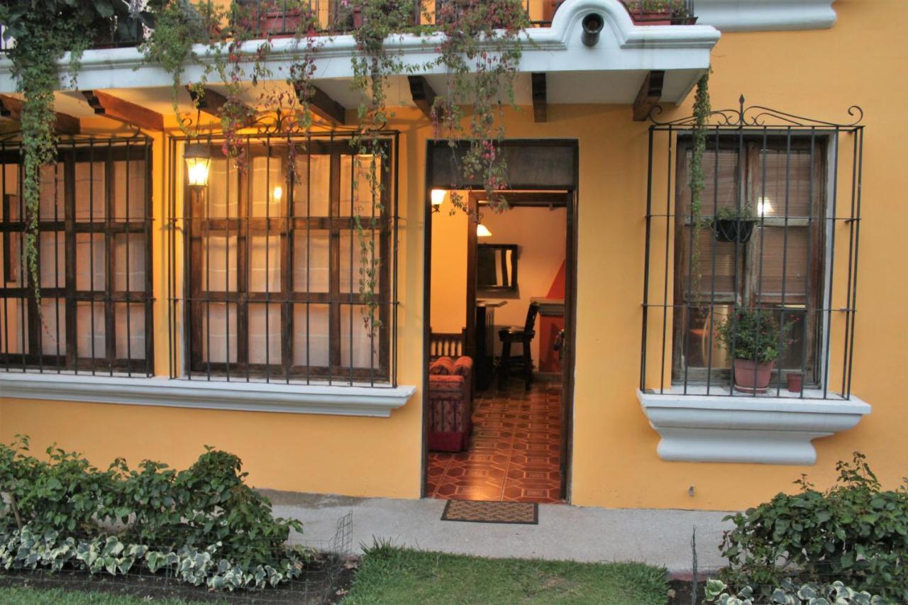 Villas Santa Ana-Ricardo Antigua Exteriér fotografie