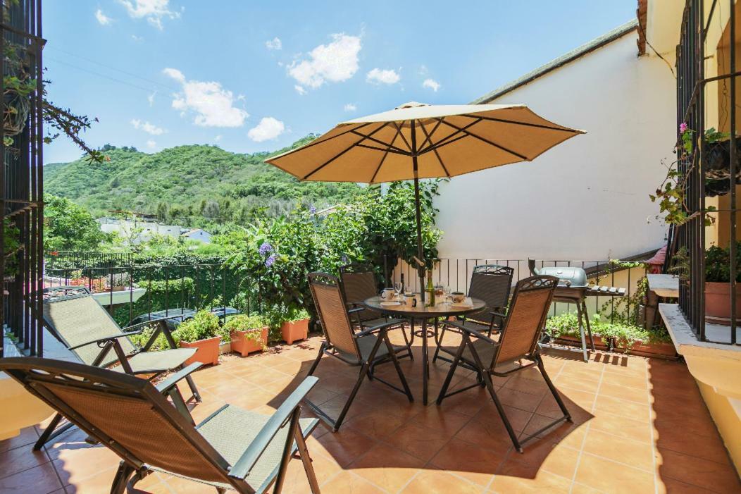 Villas Santa Ana-Ricardo Antigua Exteriér fotografie